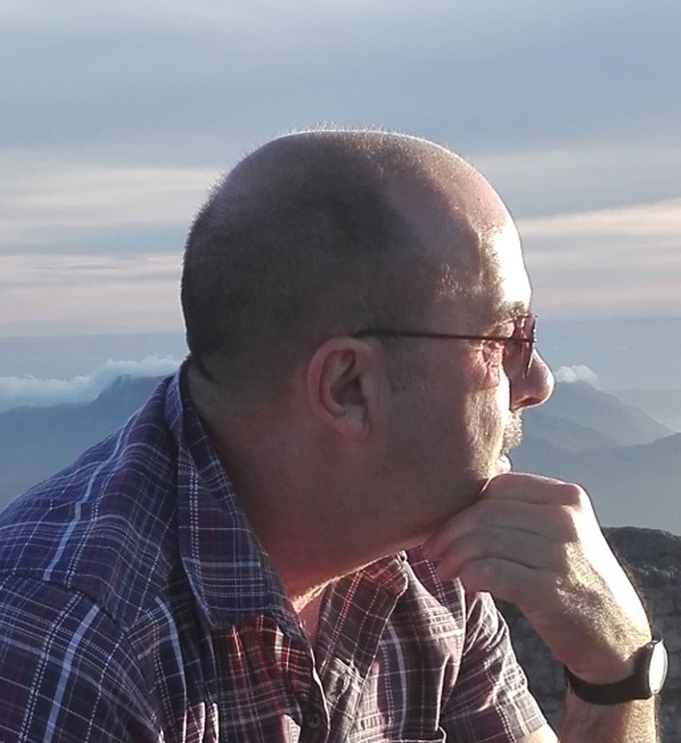 Philip Gelderblom-Author