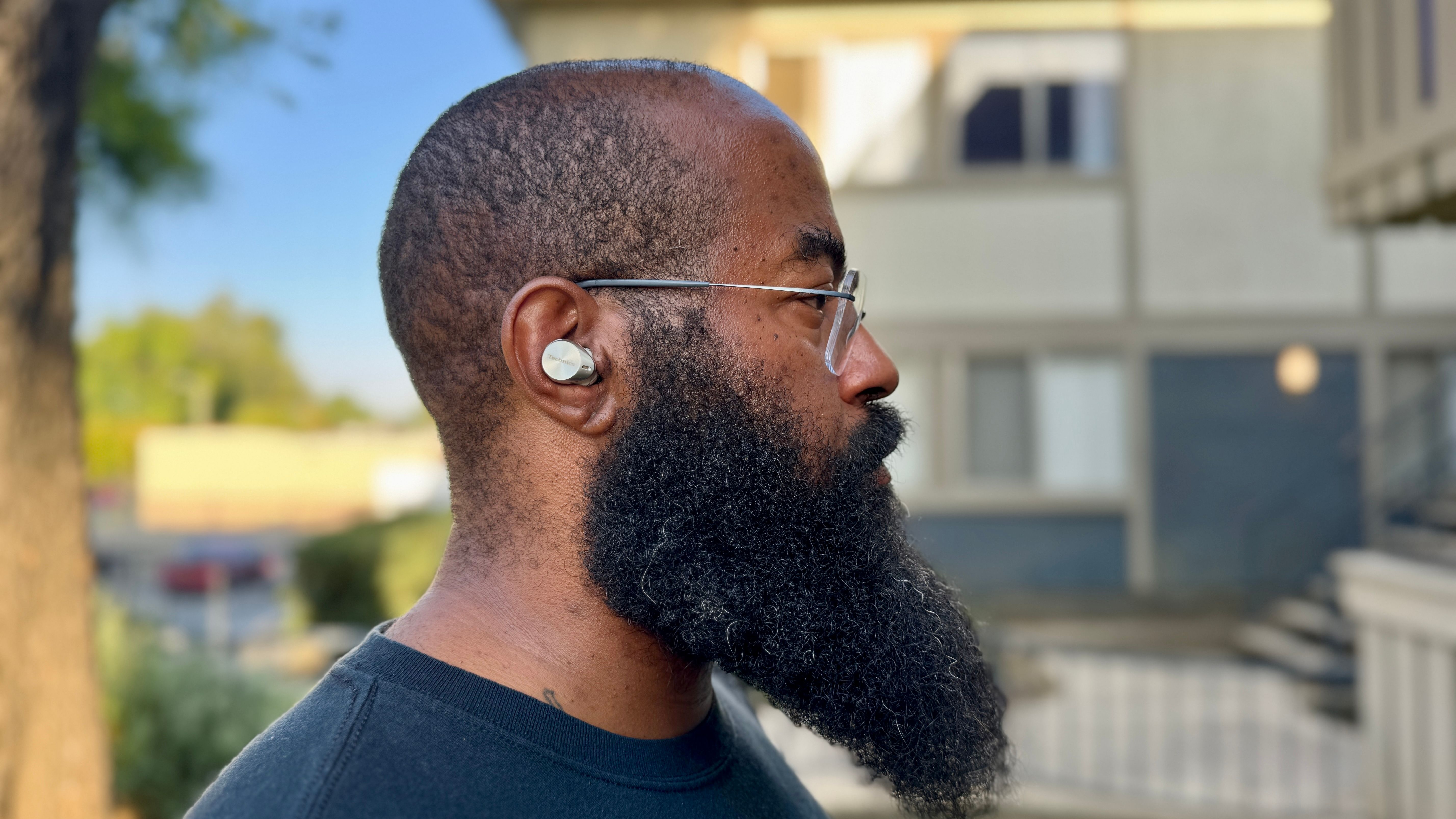 Tshaka Armstrong-Contributor