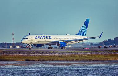 United Airlines Boeing 757