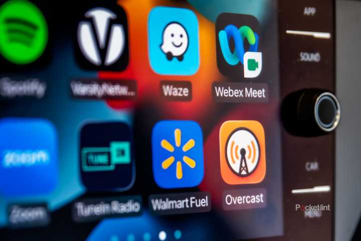 A close of of CarPlay homescreen icons.