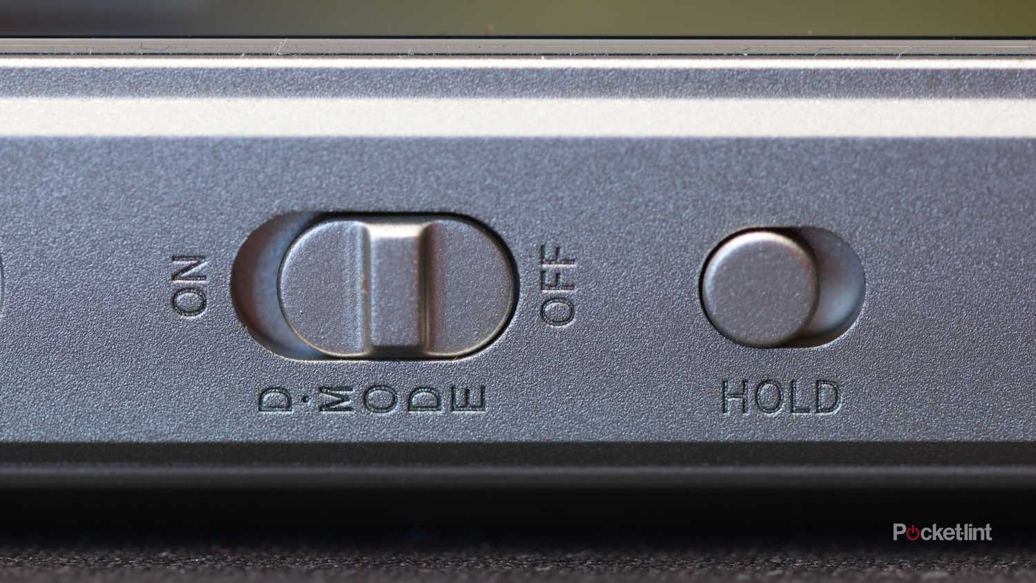 FiiO M21 Desktop Mode switch that enables power pass through