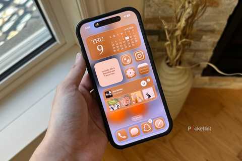 An aesthetic iPhone homescreen. 