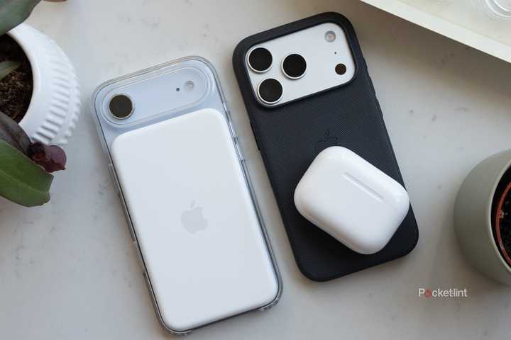 The iPhone Air beside the iPhone 17 Pro. 