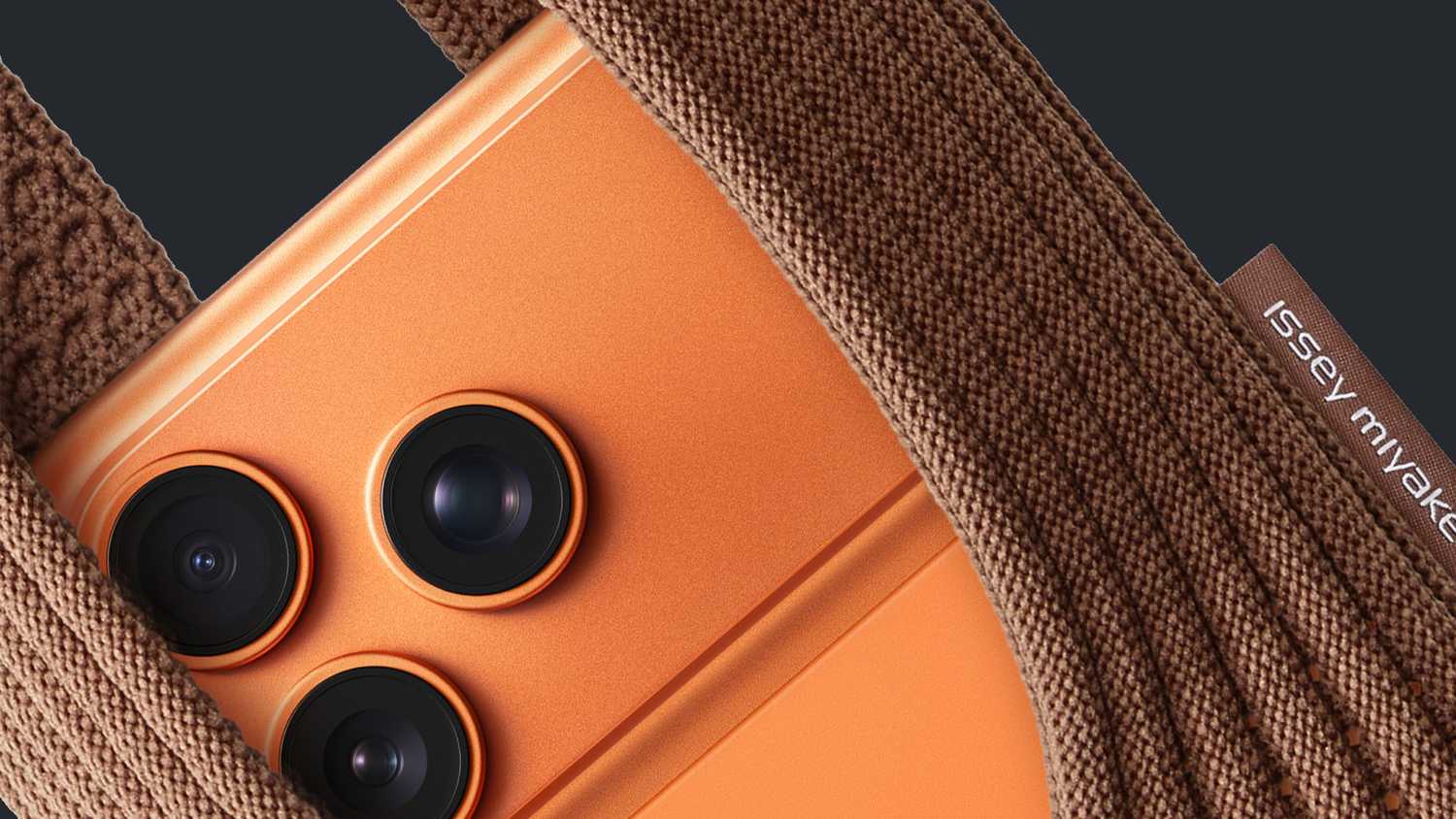 iPhone Pocket accessory.