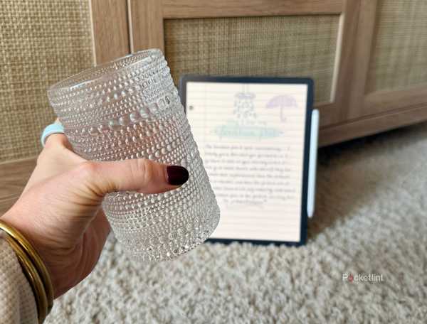 kindle-scribe-colorsoft-pretty-cup-1