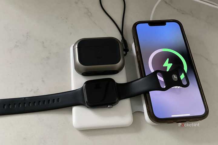 Knild Magnetic Wireless Charger