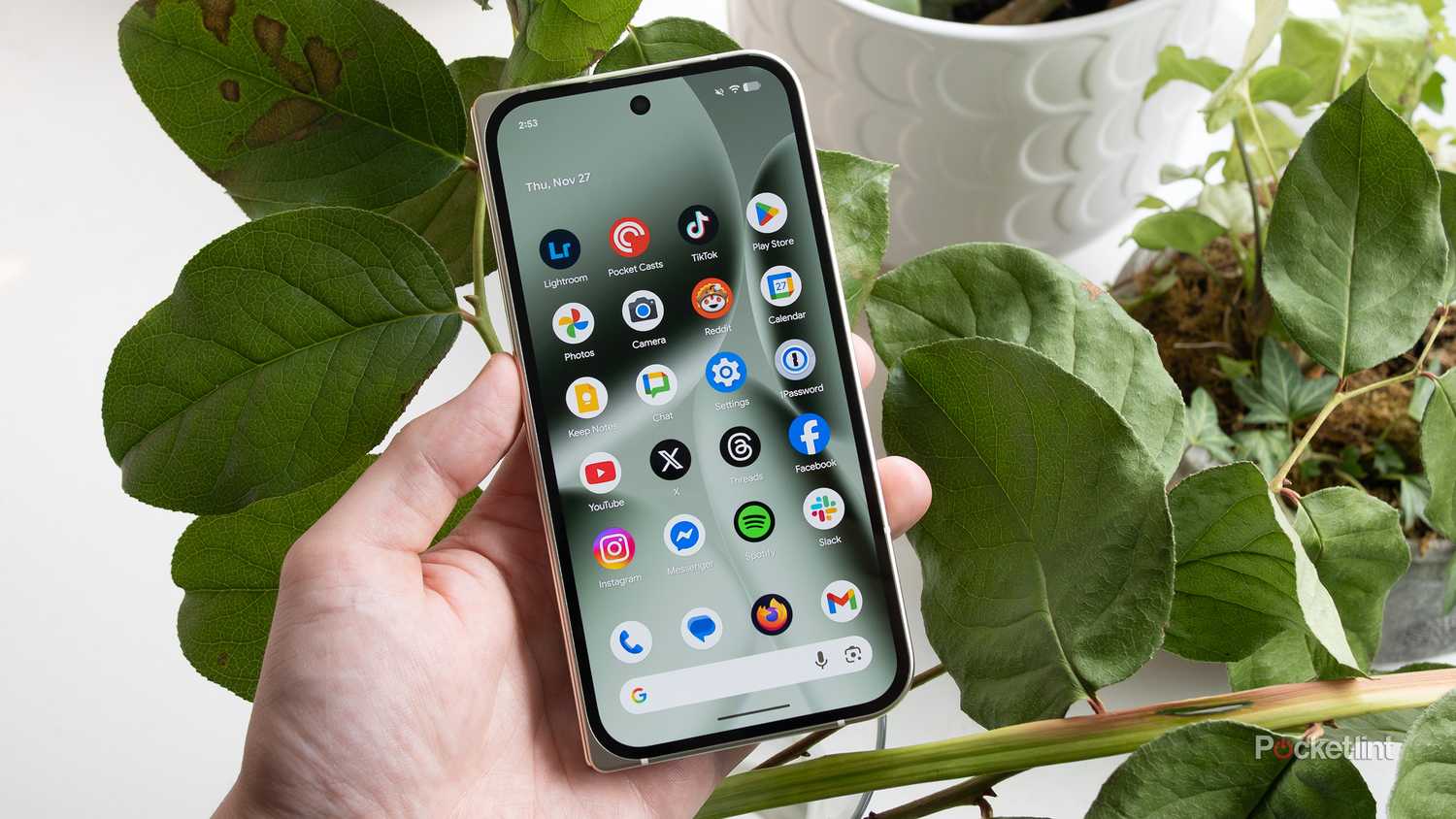 The Pixel 10 Pro Fold's front screen 