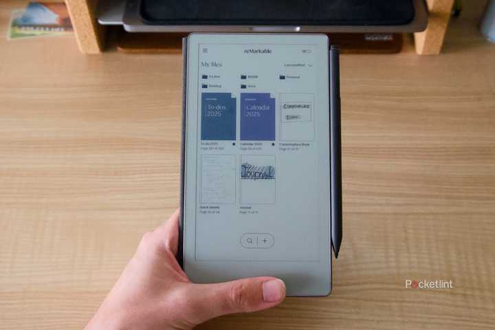 The reMarkable Paper Pro Move 