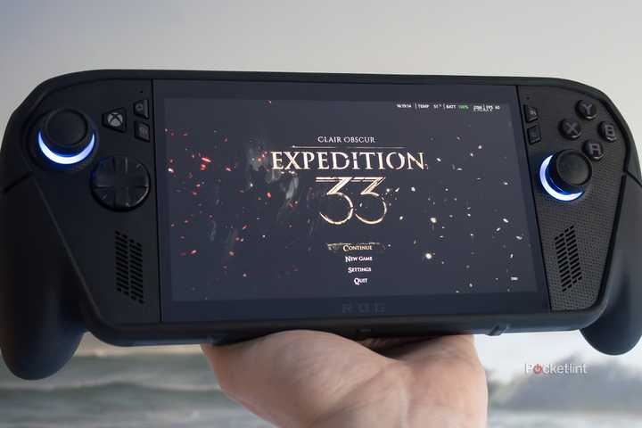 Expedition 33 running on the ROG Xbox Ally X