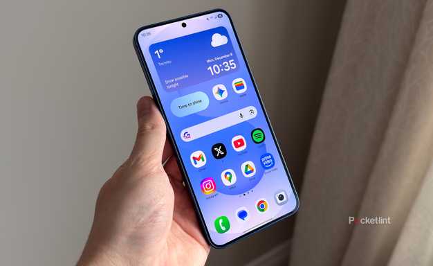 Samsung One UI 8 on S25.