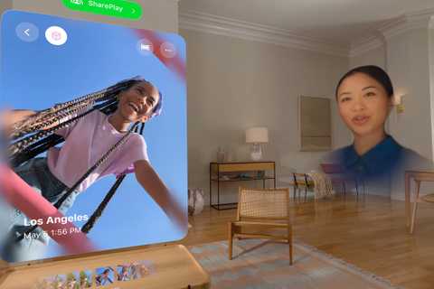 Spatial personas in visionOS 2.0.