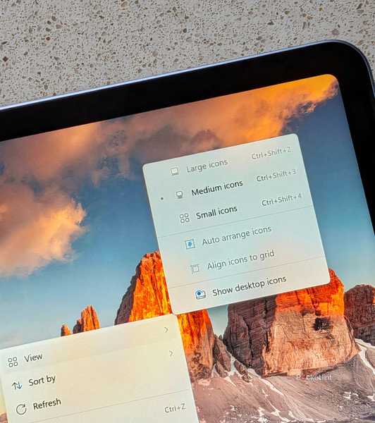 Windows 11 show desktop icons